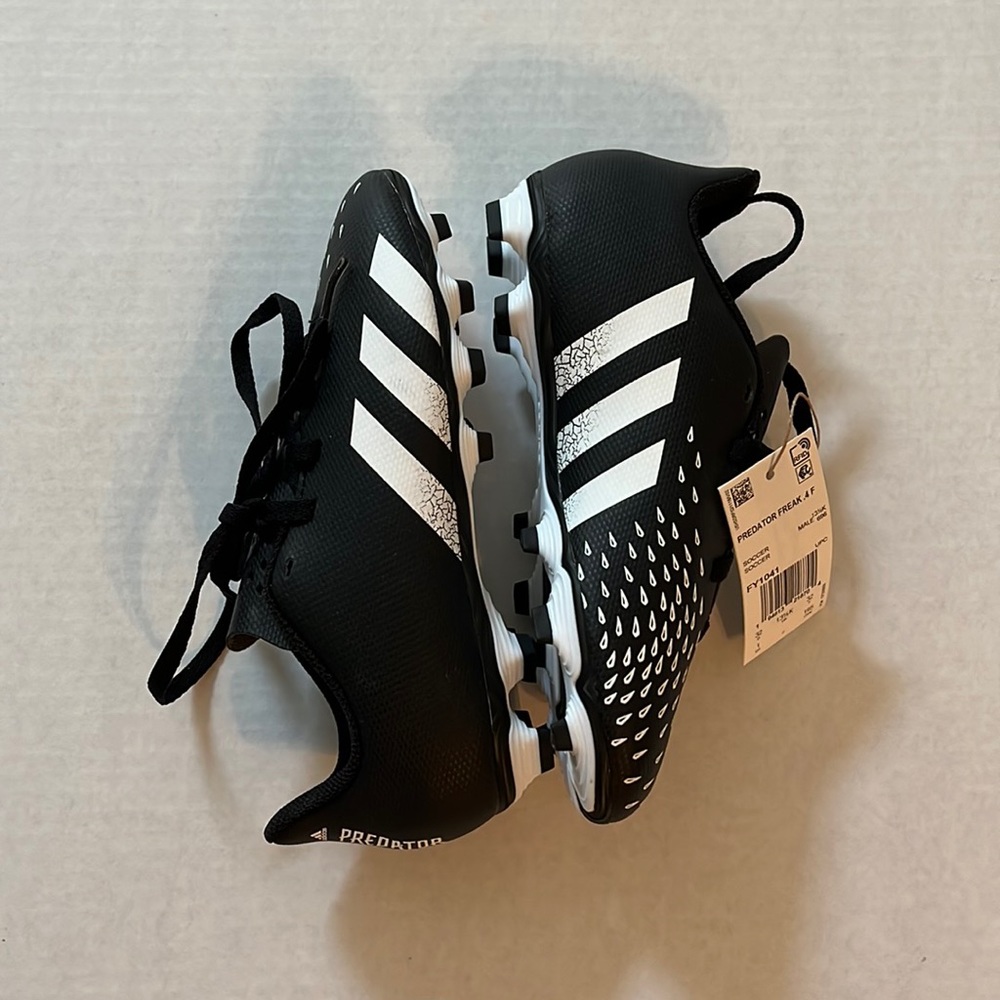 adidas Predator Freak .4 FxG